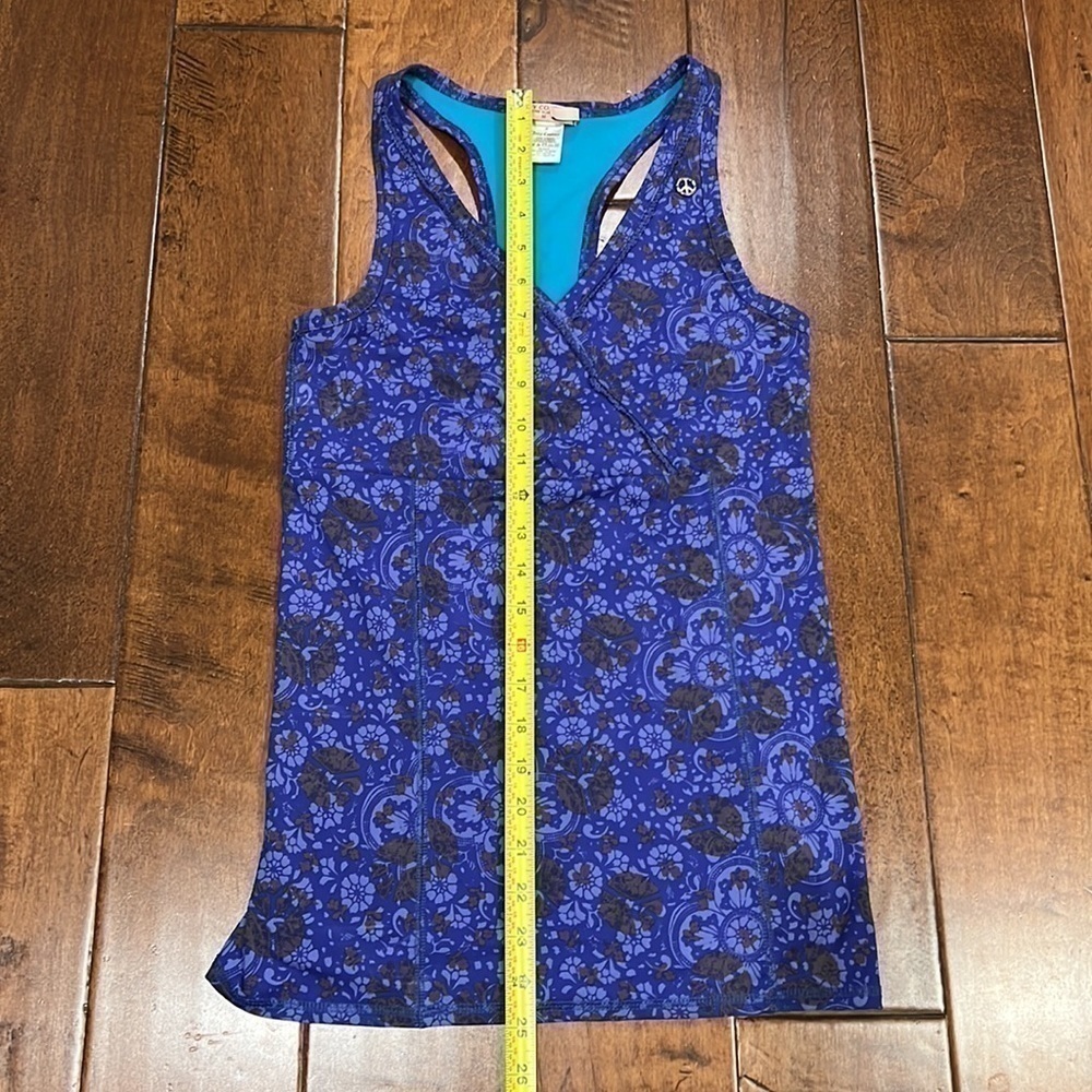JUICY COUTURE TOP Sz: Medium - Picture 7 of 7
